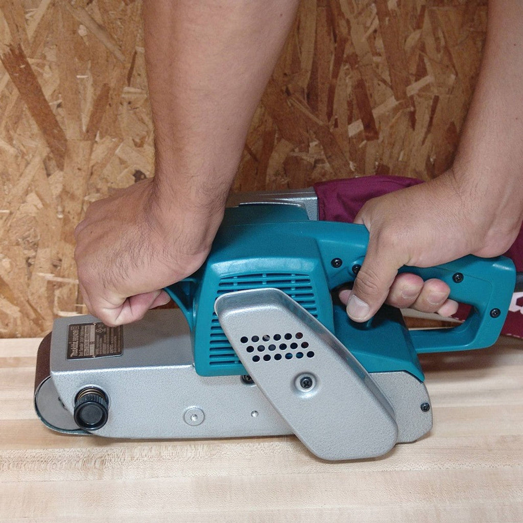 Makita MAK-9924DB 7.8A 3 x 24in Belt Sander