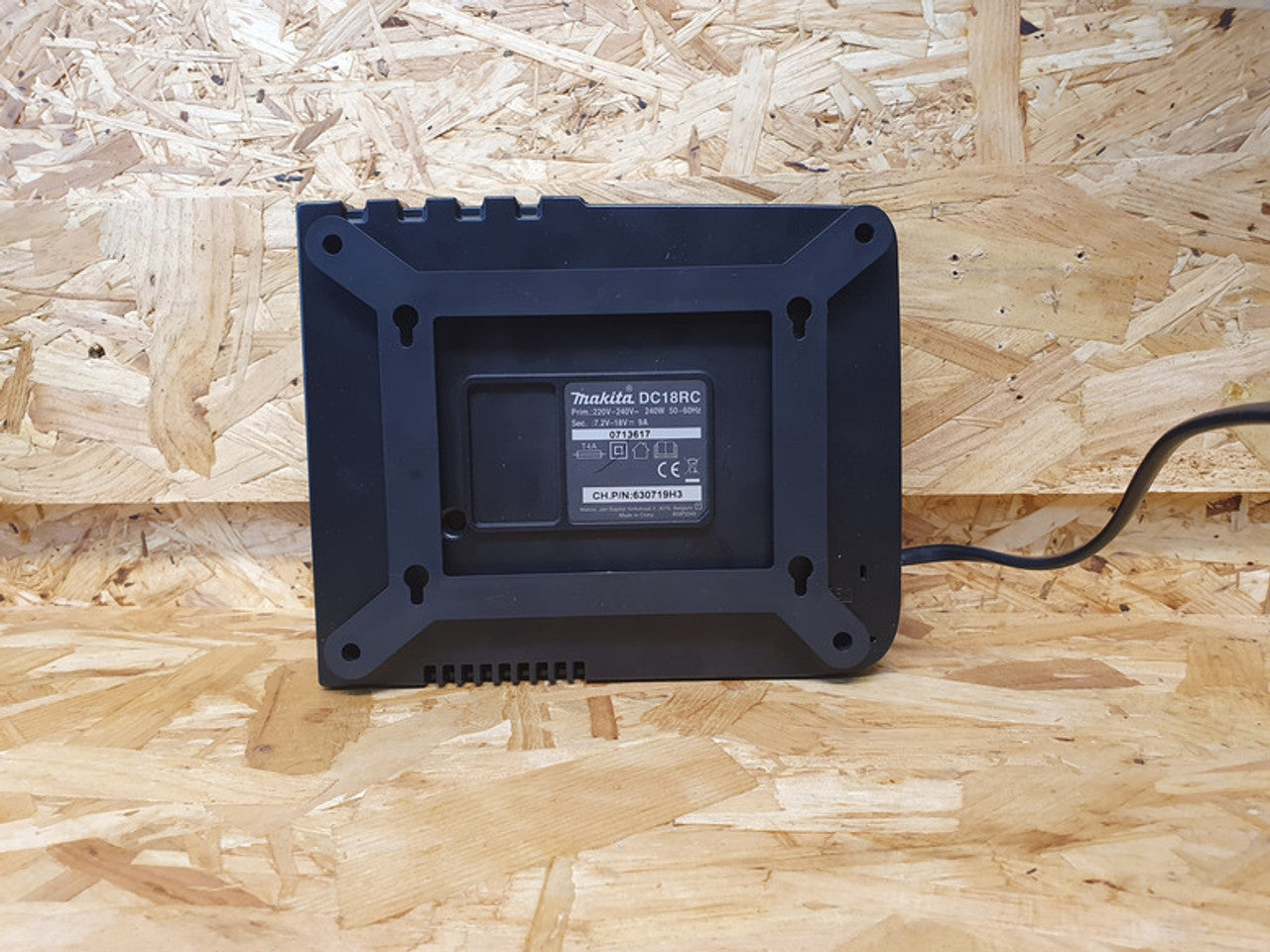 StealthMounts SM-CMC-MK-S Charger Mounts for Makita DC18RC