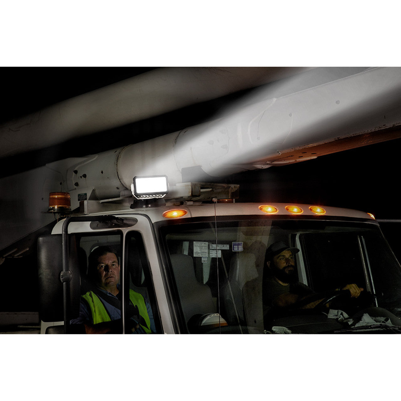 Milwaukee MIL-2123 Utility Remote Control Search Light
