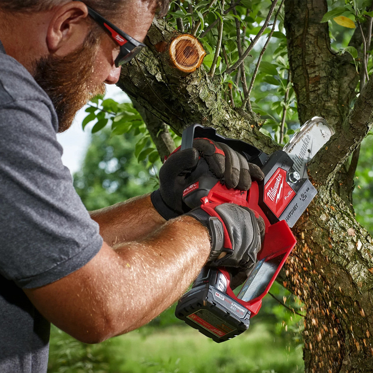 Milwaukee MIL-2527-20 M12 Fuel HATCHET Pruning Saw Bare Tool