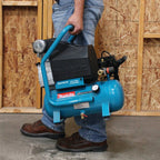 Makita MAK-MAC700 2.6gal 3.3CFM Oil-Lubricated Compressor