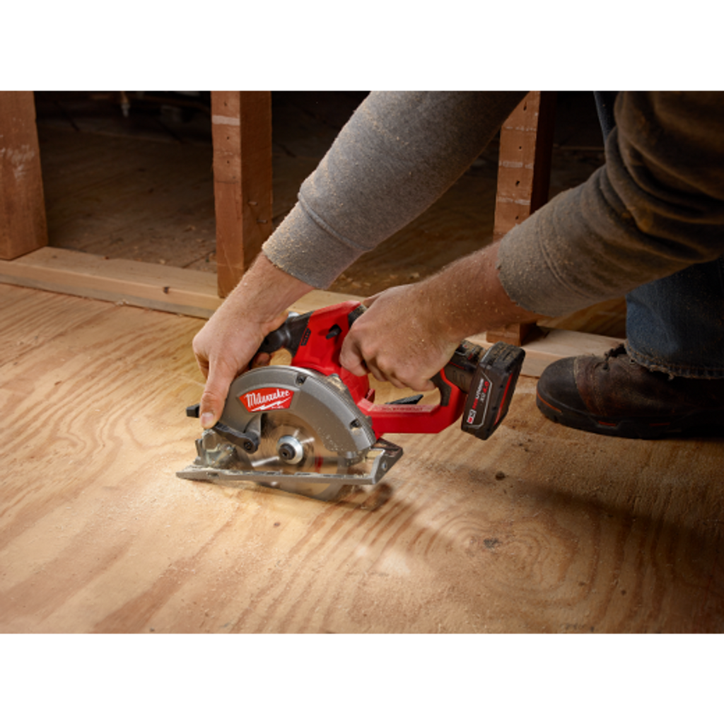 Milwaukee MIL-2530-20 M12 Fuel Circular Saw 5-3/8in