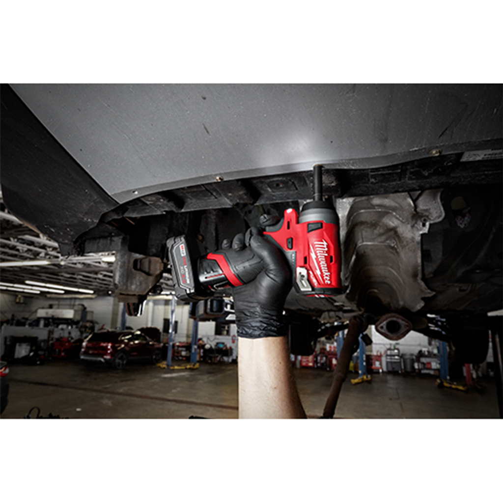 Milwaukee MIL-2552-20 M12 FUEL 1/4" Stubby Impact Wrench