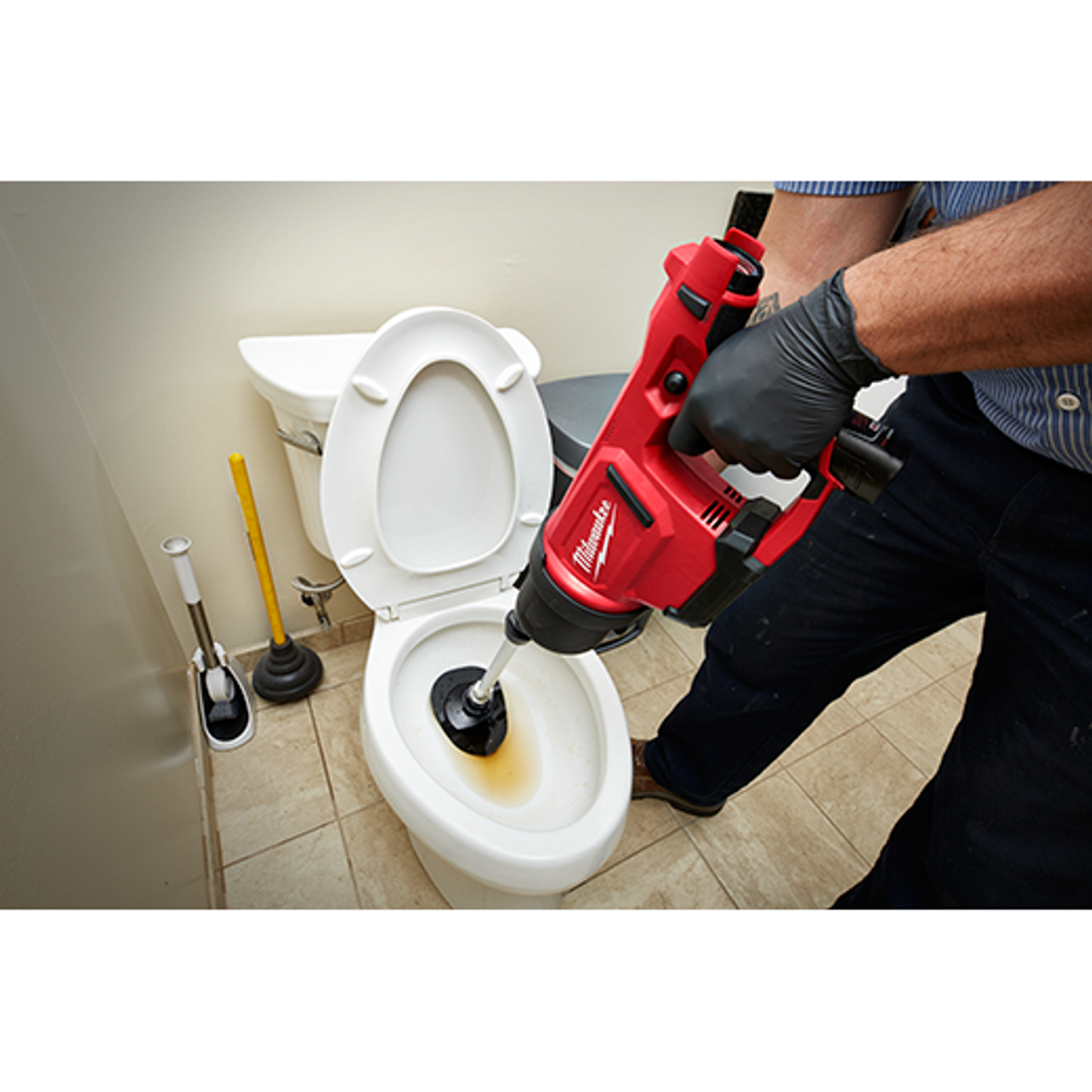 Milwaukee MIL-2572B-21 M12 AIRSNAKE Drain Cleaning Air Gun Kit