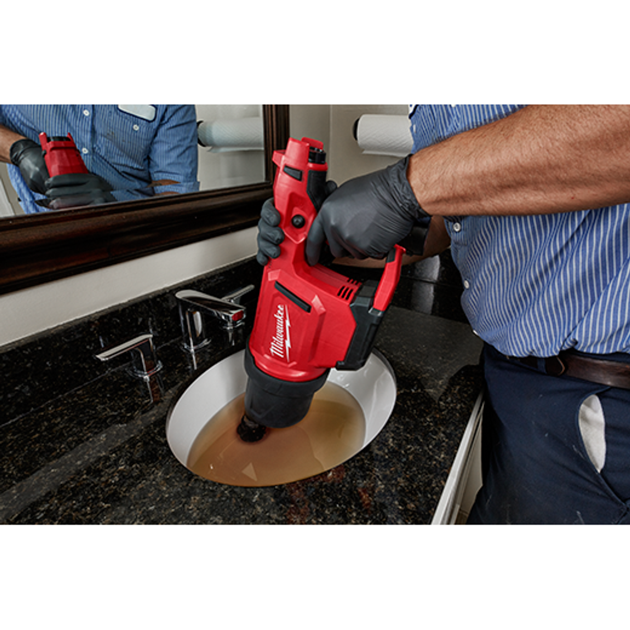 Milwaukee MIL-2572B-21 M12 AIRSNAKE Drain Cleaning Air Gun Kit