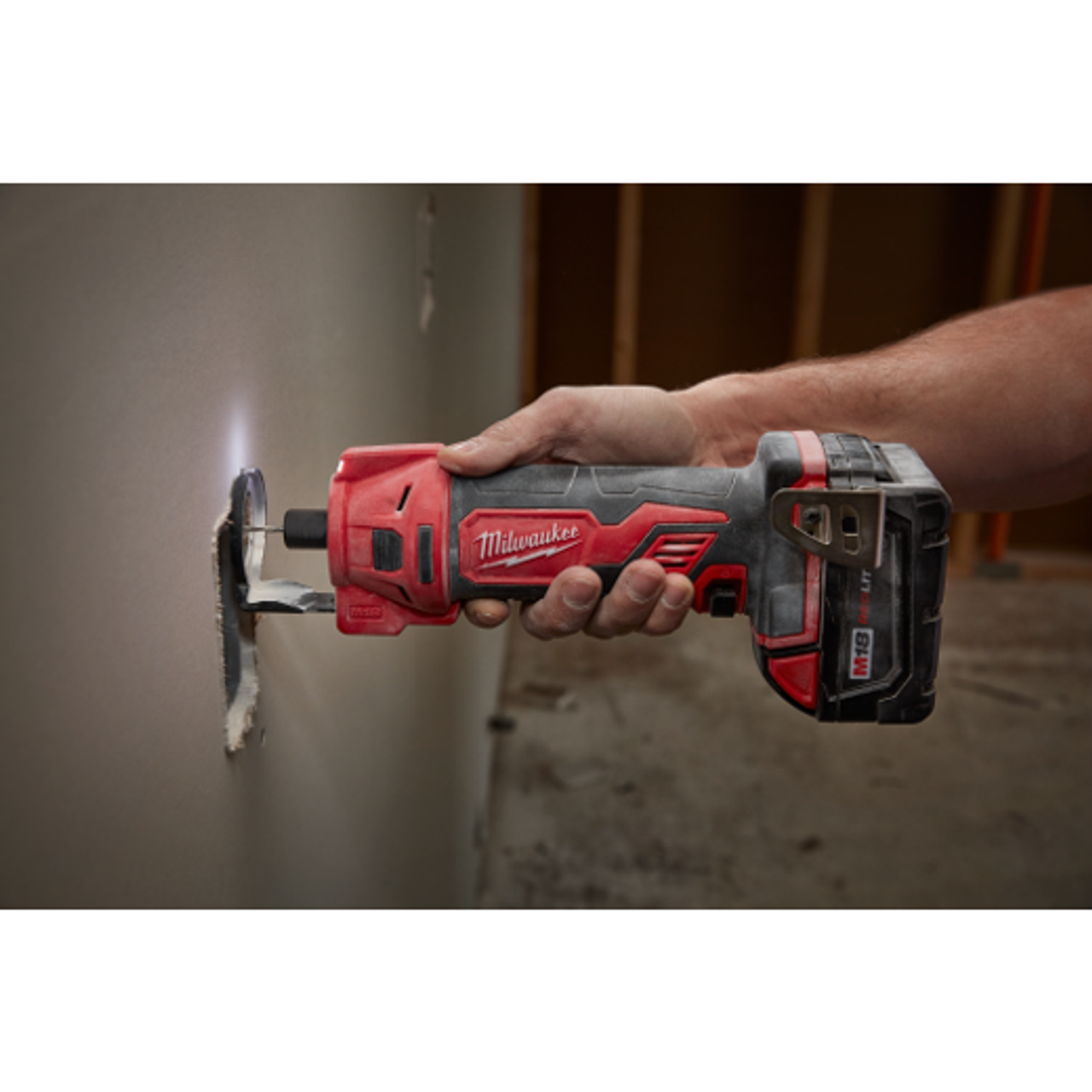 Milwaukee MIL-2627-20 M18 Cut Out Tool Compact - Bare Tool