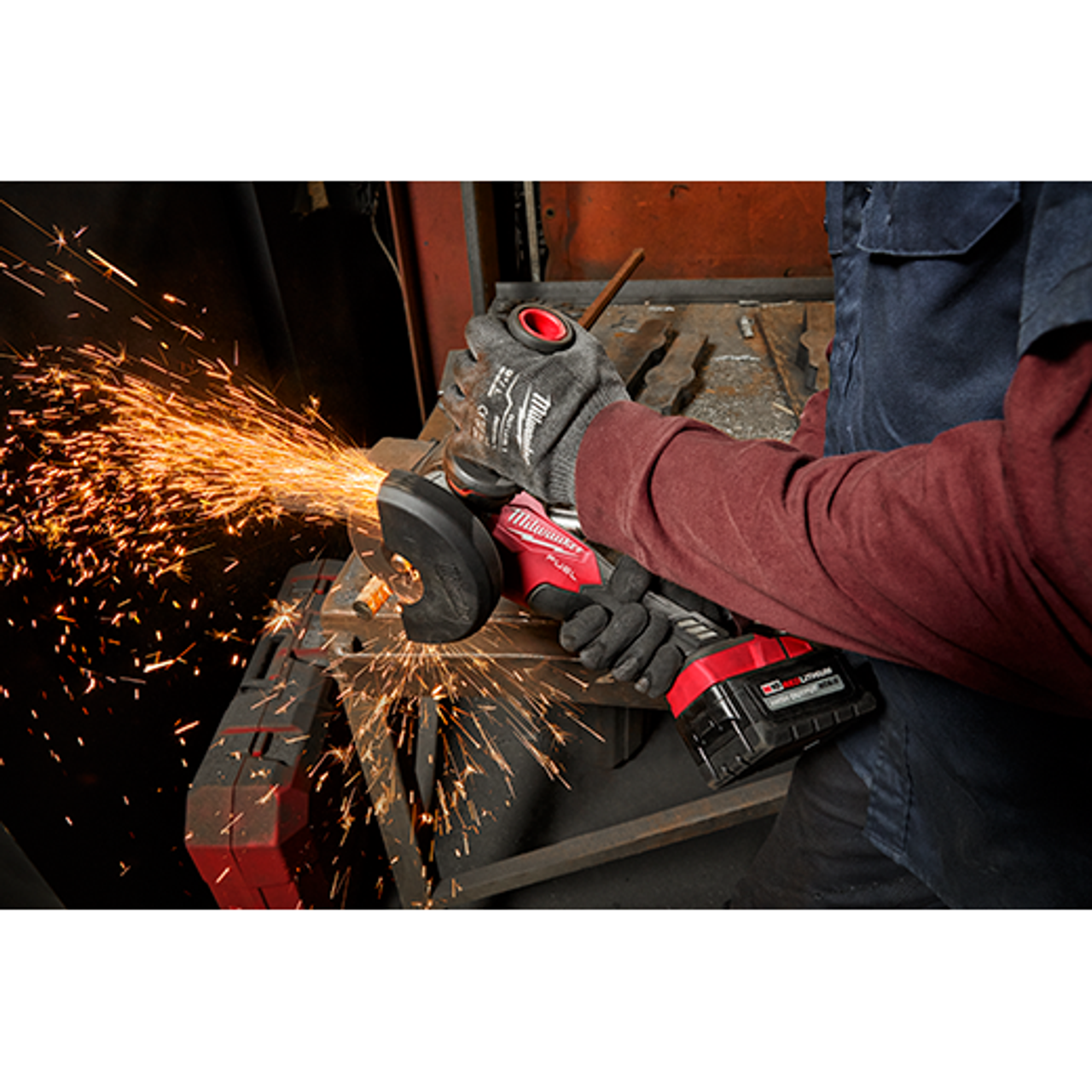 Milwaukee MIL-2880-20 M18 FUEL 4-1/2in / 5in Grinder Paddle Switch, No-Lock Bare Tool