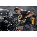 DEWALT DEW-DCF891P2 20V MAX XR 1/2in Mid-Range Impact Wrench 2x 5.0Ah Kit with Hog Ring Anvil