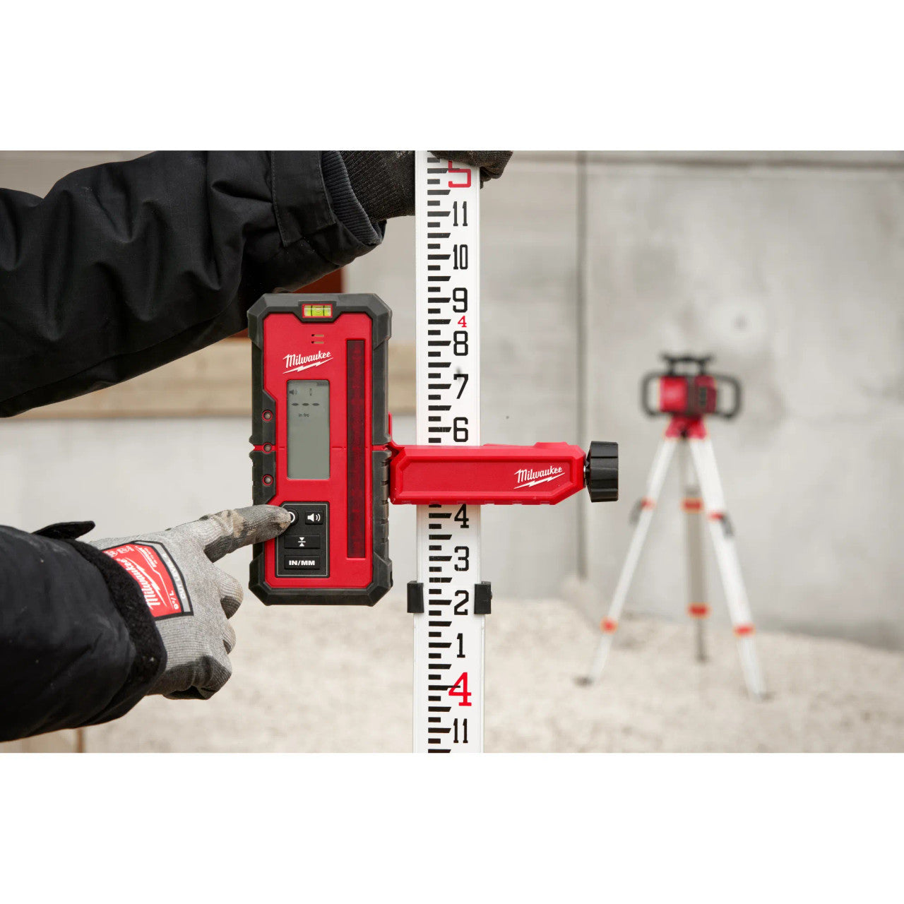 Milwaukee MIL-3711 Red Exterior Rotary Laser Receiver
