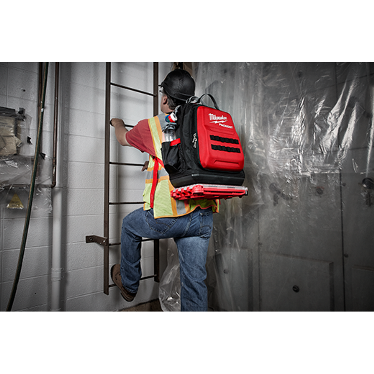 Milwaukee MIL-48-22-8301 PACKOUT Backpack