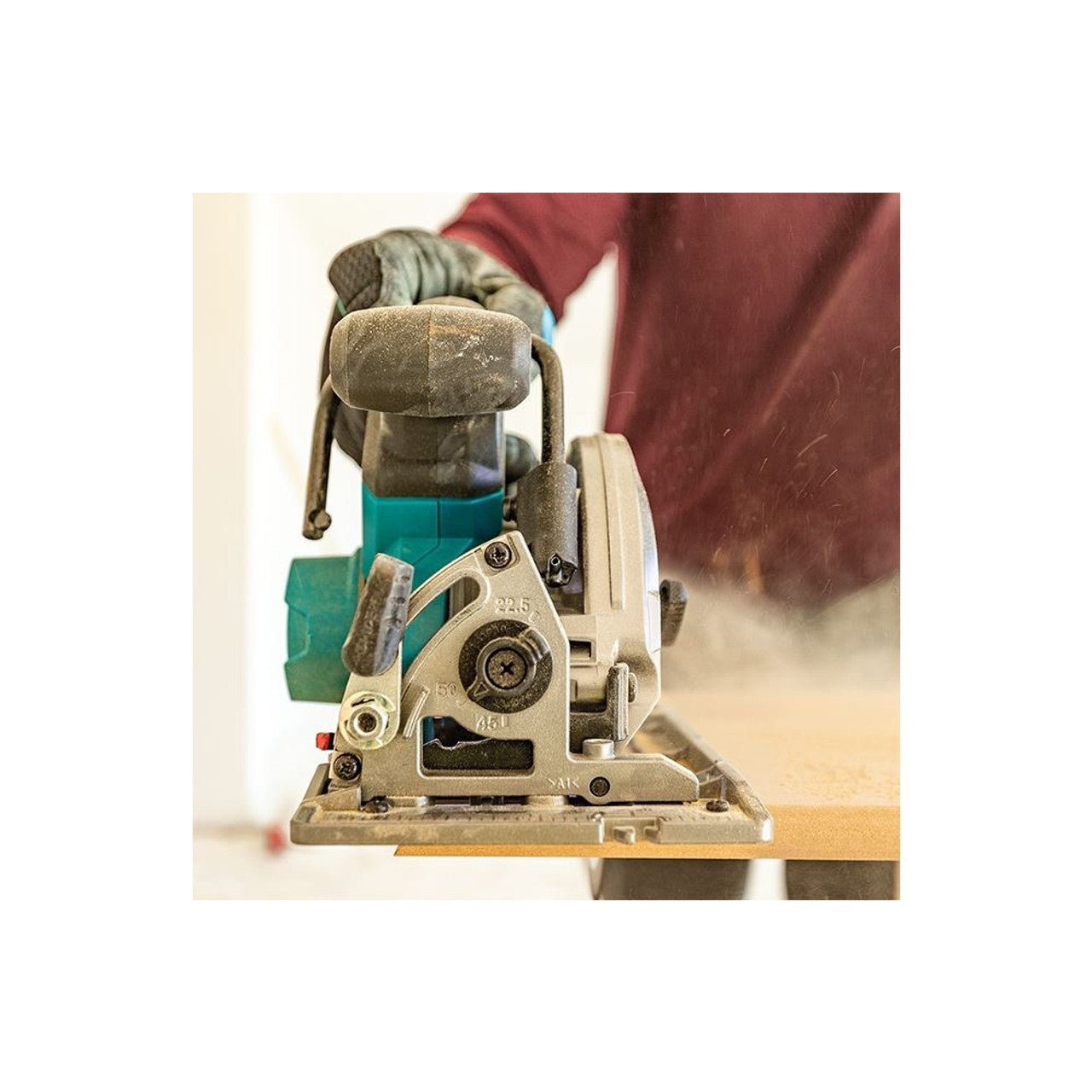 Makita MAK-HS012GZ 40V XGT 6-1/2in Circular Saw (Bare Tool)
