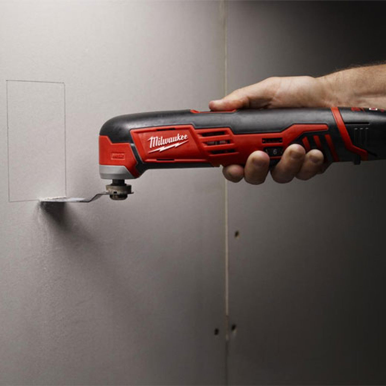 Milwaukee MIL-2426-20 M12 Multi-Tool (Bare Tool)