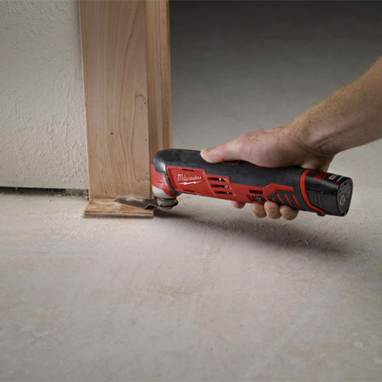 Milwaukee MIL-2426-20 M12 Multi-Tool (Bare Tool)