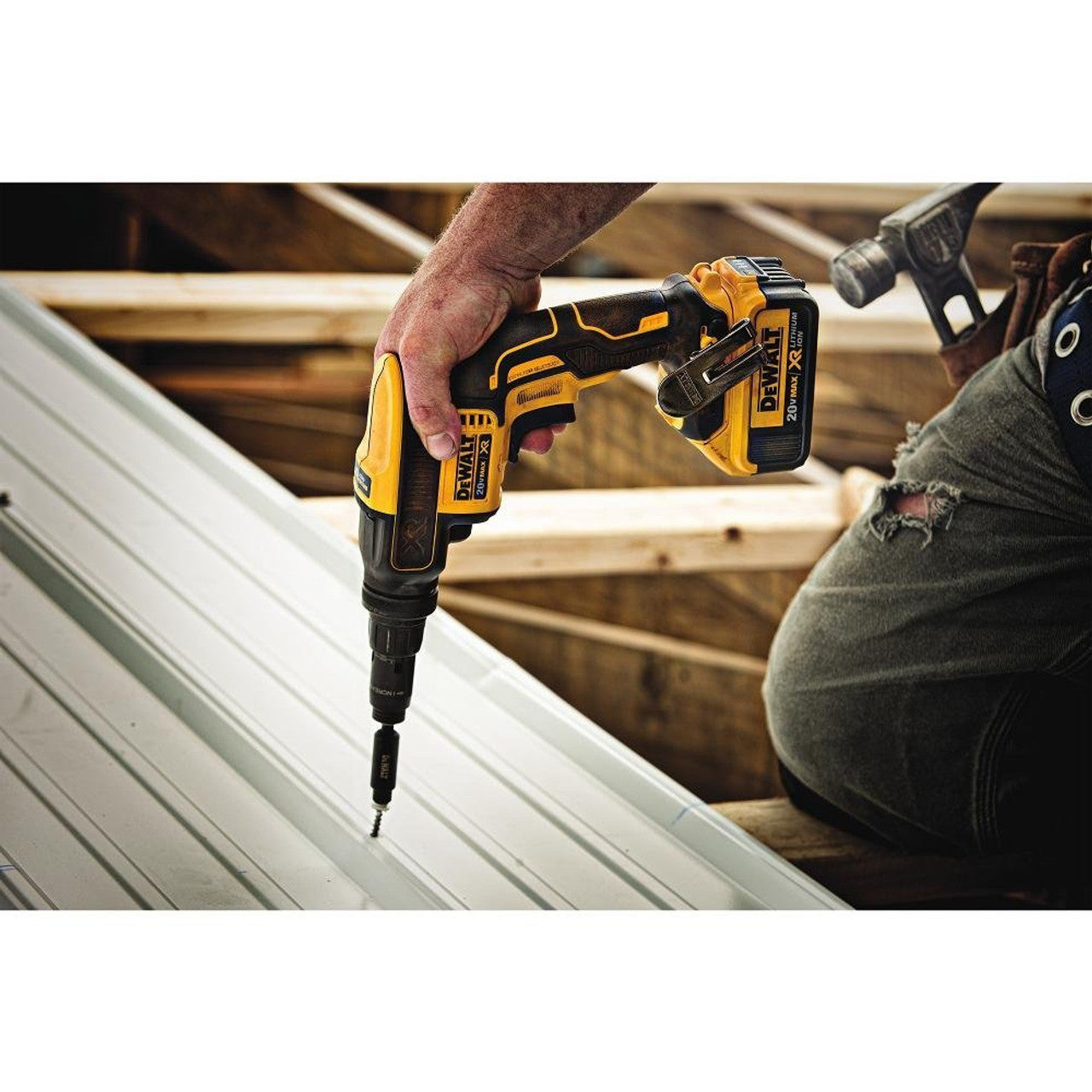 DEWALT DEW-DCF622B 20V MAX XR Torque Screwgun (Bare Tool)