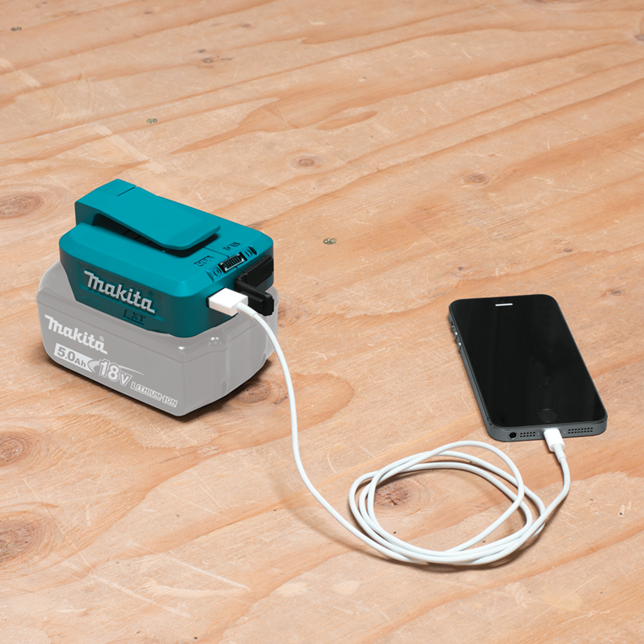 Makita MAK-ADP05 18V LXT Lithium-Ion Cordless Power Source Only