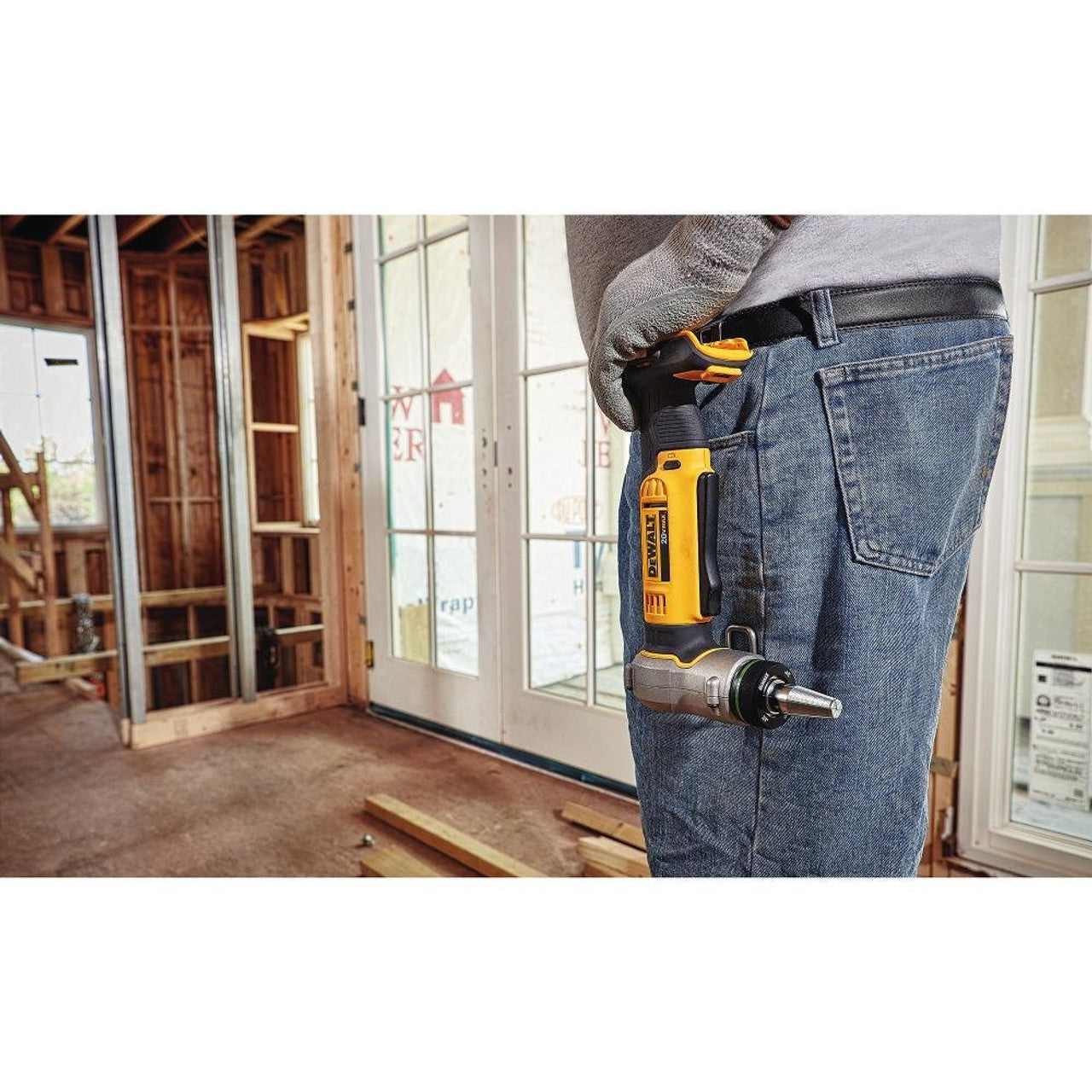 DEWALT DEW-DCE400D2 20V MAX 1 in. PEX Expander Kit with 2x 2.0Ah Batteries