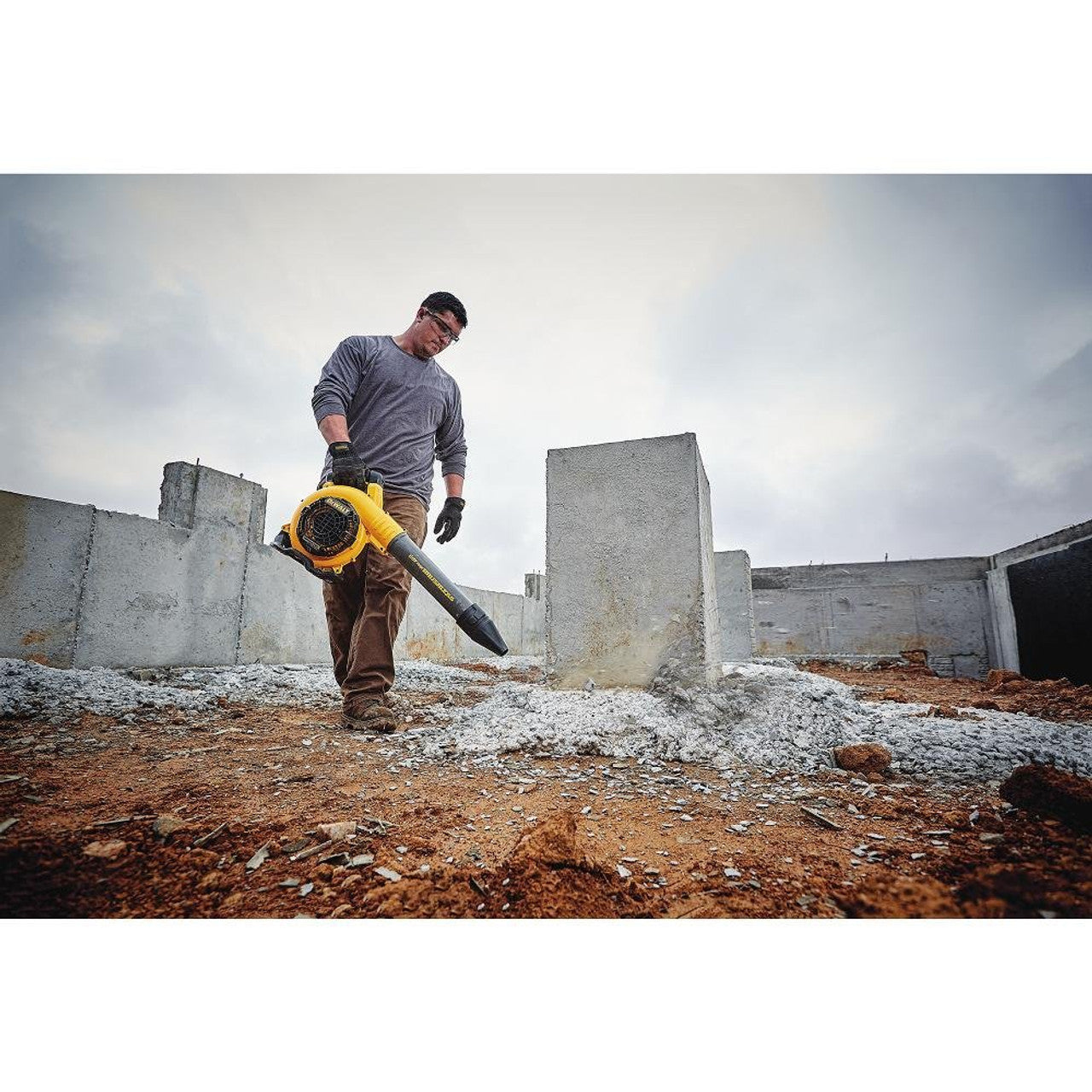 DEWALT DEW-DCBL770X1 FLEXVOLT 60V MAX Brushless Cordless Handheld Blower Kit