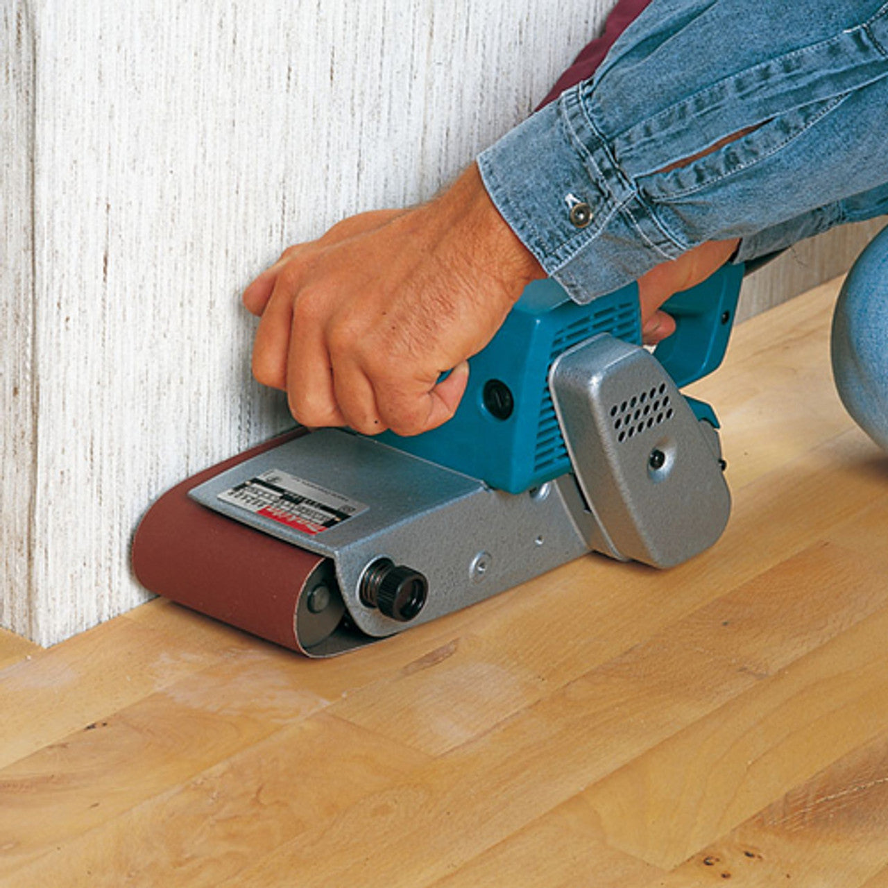 Makita MAK-9924DB 7.8A 3 x 24in Belt Sander