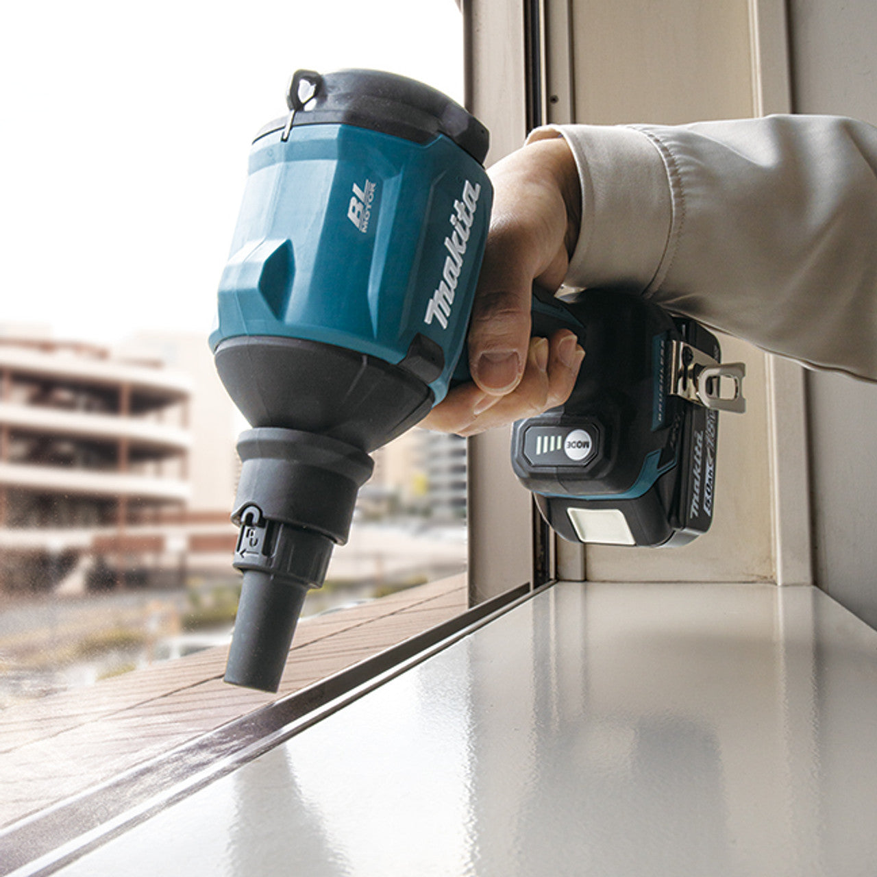 Makita MAK-DAS180Z 18V LXT 4-Speed Dust Blower (Bare Tool)