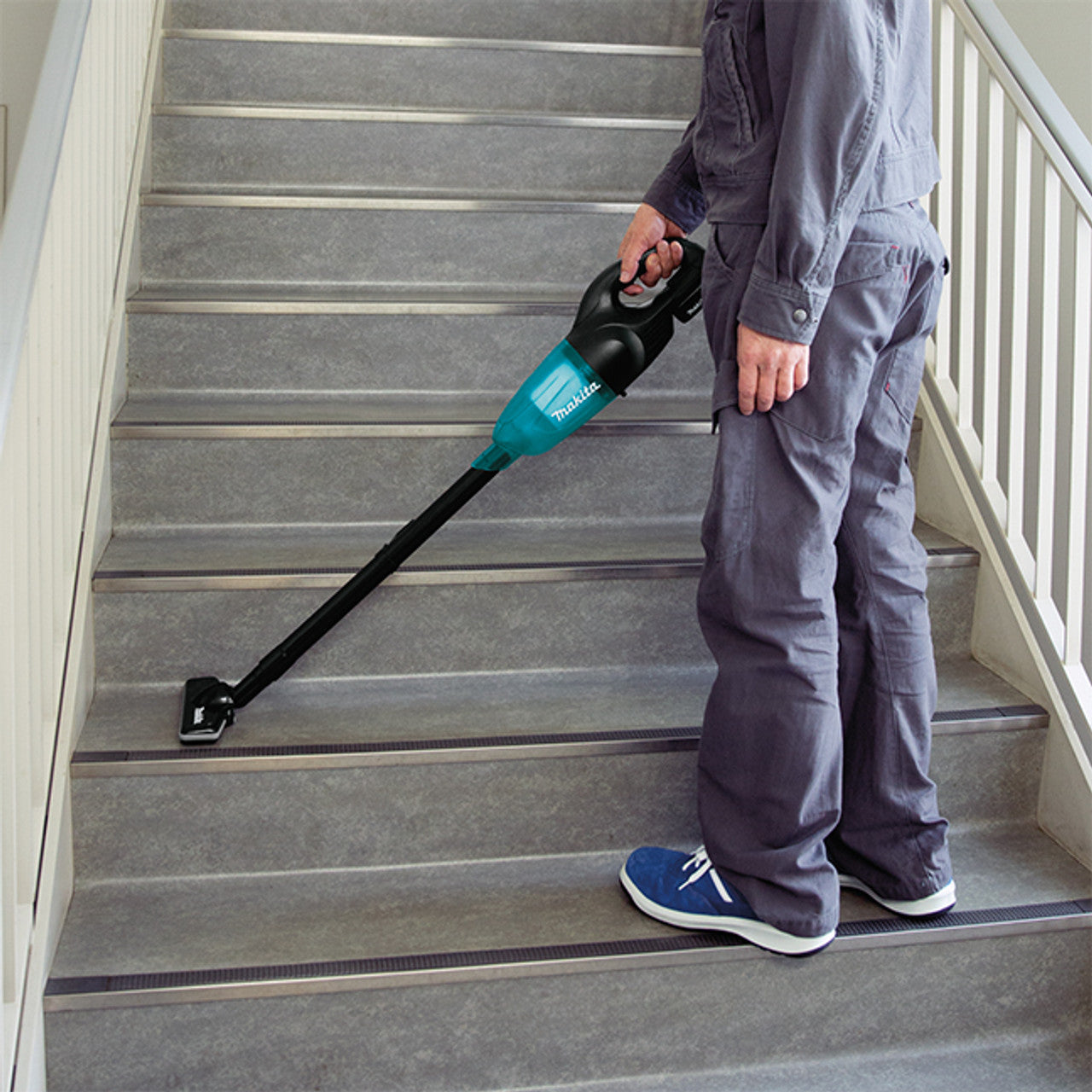 Makita MAK-DCL180ZB 18V Cordless Vacuum Cleaner (Bare Tool)