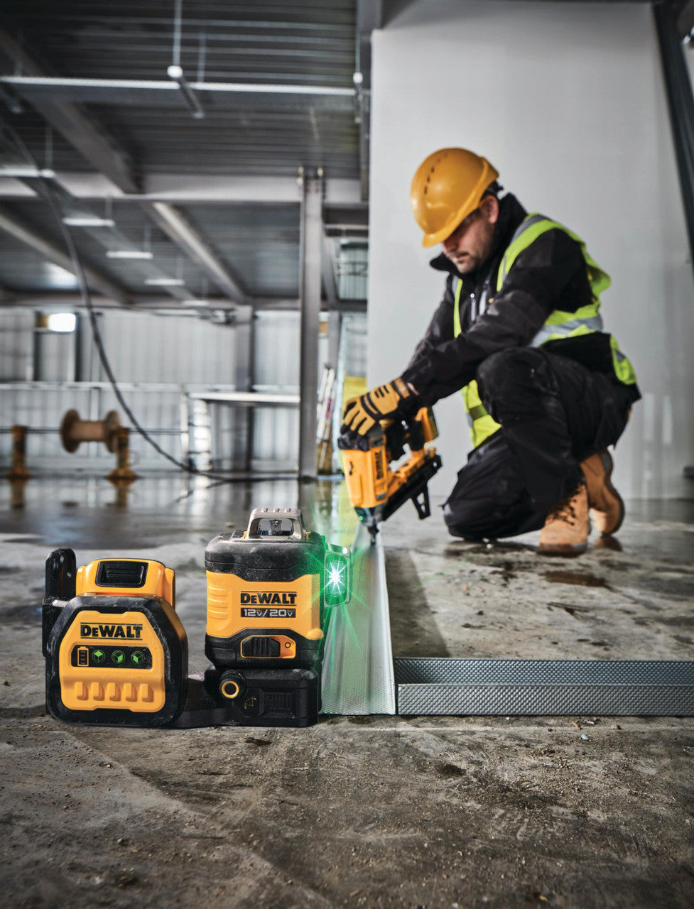 DEWALT DEW-DCLE34030GB 20V MAX 3X 360 Green Line Laser Bare Tool