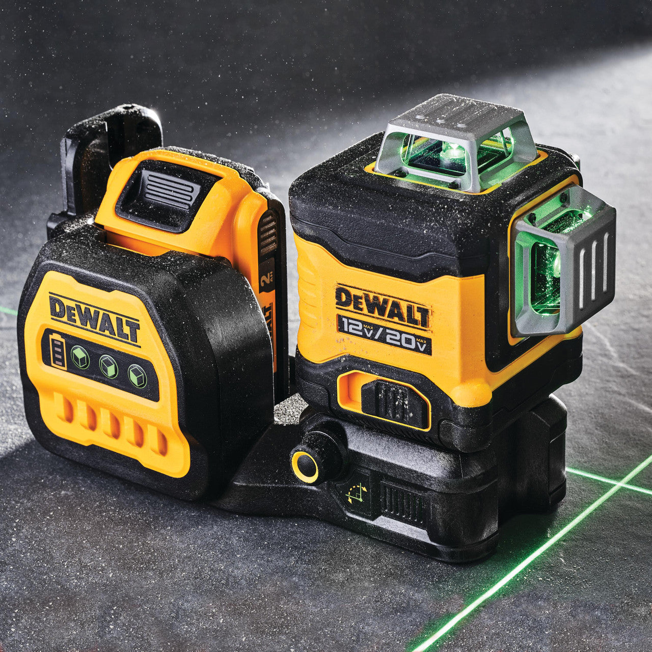 DEWALT DEW-DCLE34030G 20V MAX 3X 360 Green Line Laser 2.0Ah Kit