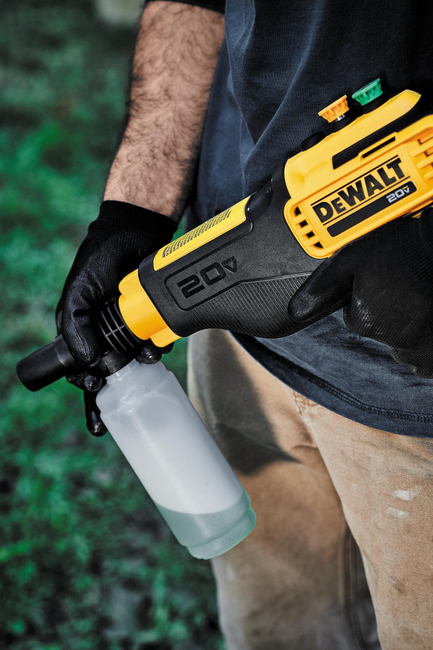 DEWALT DEW-DCPW550P1 20V MAX 550 PSI Cordless Power Cleaner 5.0Ah Kit