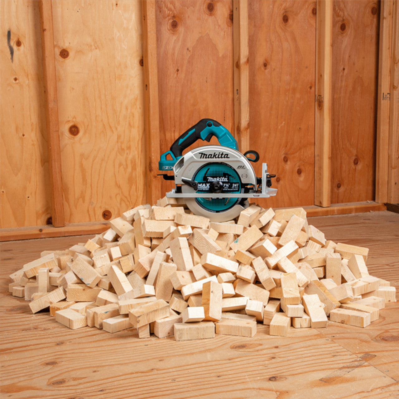 Makita MAK-DHS780Z 7-1/4in Cordless Circular Saw