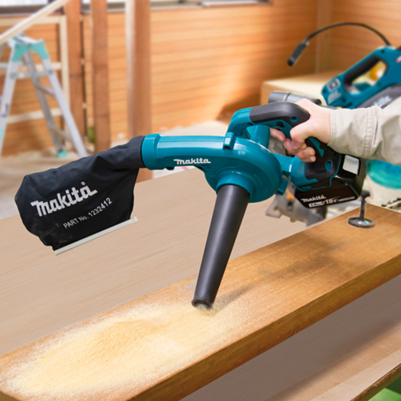 Makita MAK-DUB185Z 18V Cordless Blower / Vacuum
