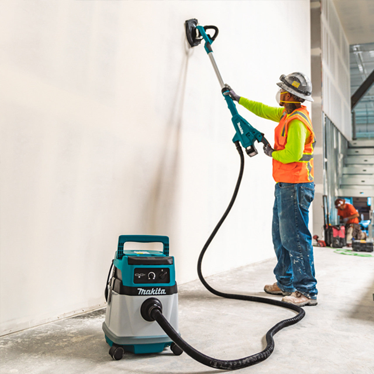 Makita MAK-DVC151LZ 18Vx2 LXT Cordless Vacuum Cleaner (15.0 L)
