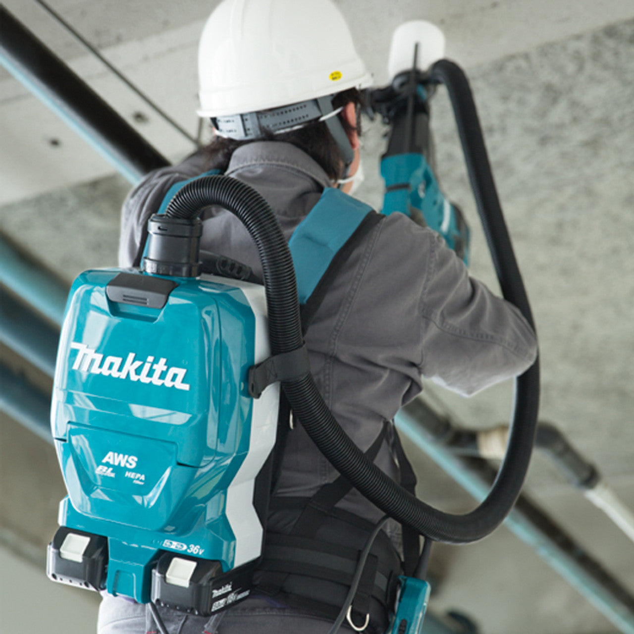 Makita MAK-DVC265ZXU 18Vx2 LXT Cordless Bluetooth Backpack Vacuum Cleaner with AWS (2.0 L)