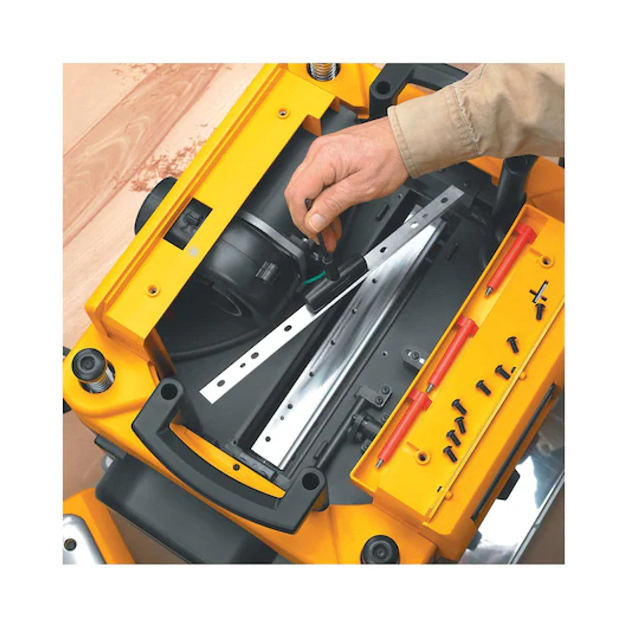 DEWALT DEW-DW735 13in 15A Planer 2 Speed