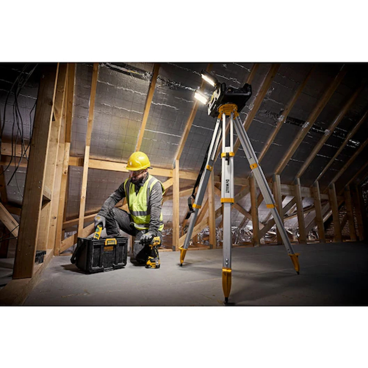 DEWALT DEW-DWST08060 TOUGHSYSTEM 2.0 Adjustable Work Light & Storage