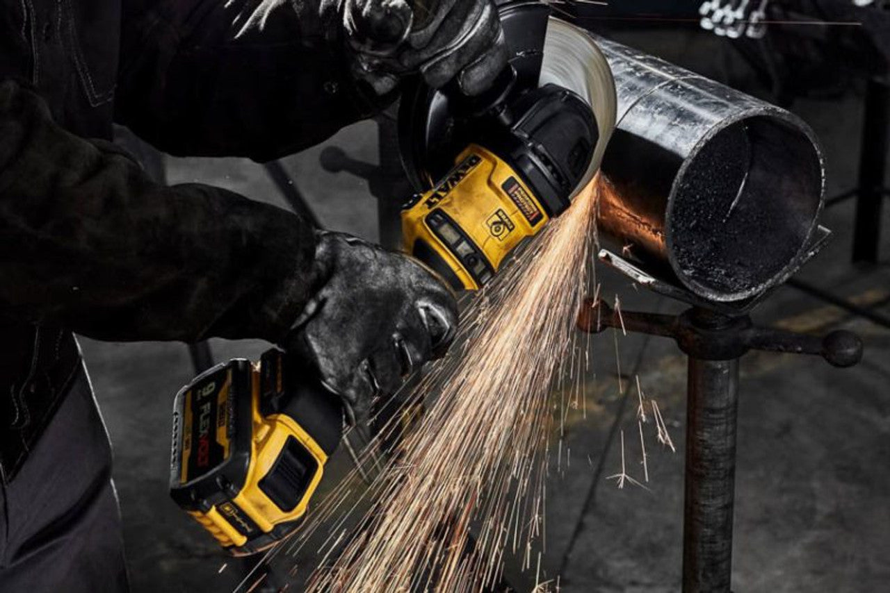 DEWALT DEW-DCG440B Flexvolt 60V Max 7 in. Brushless Cordless Grinder With Kickback Brake (Bare Tool)