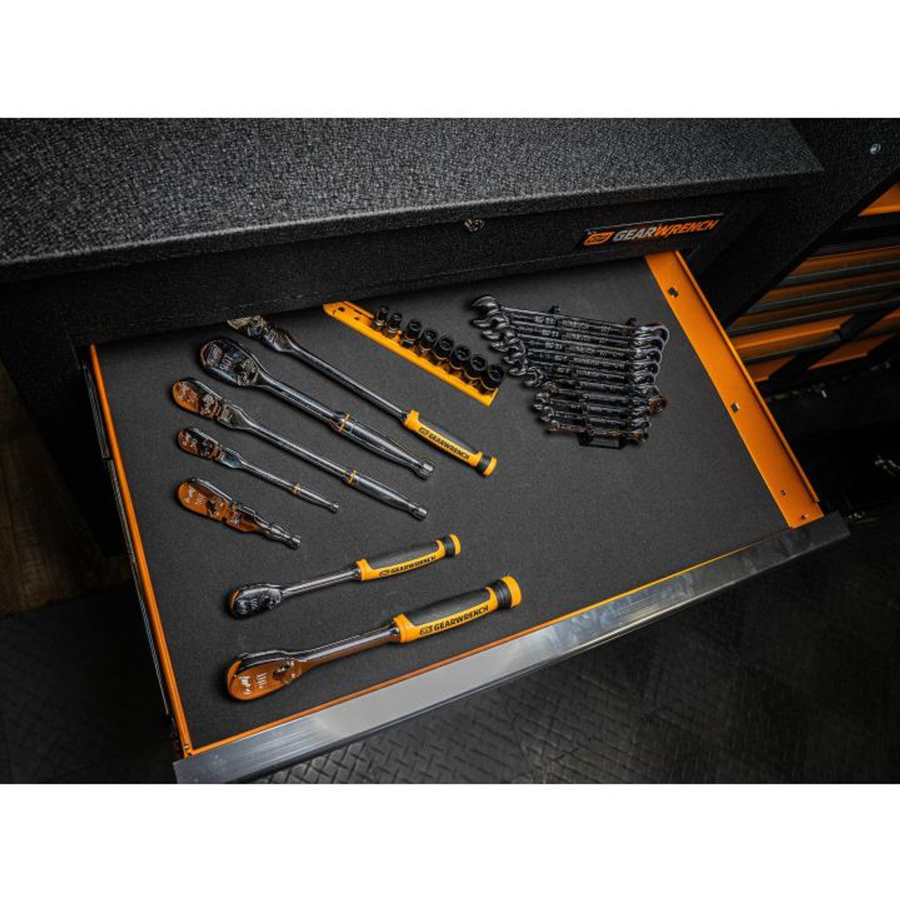 GEARWRENCH GW-83245 41in 11 Drawer GSX Series Rolling Tool Cabinet