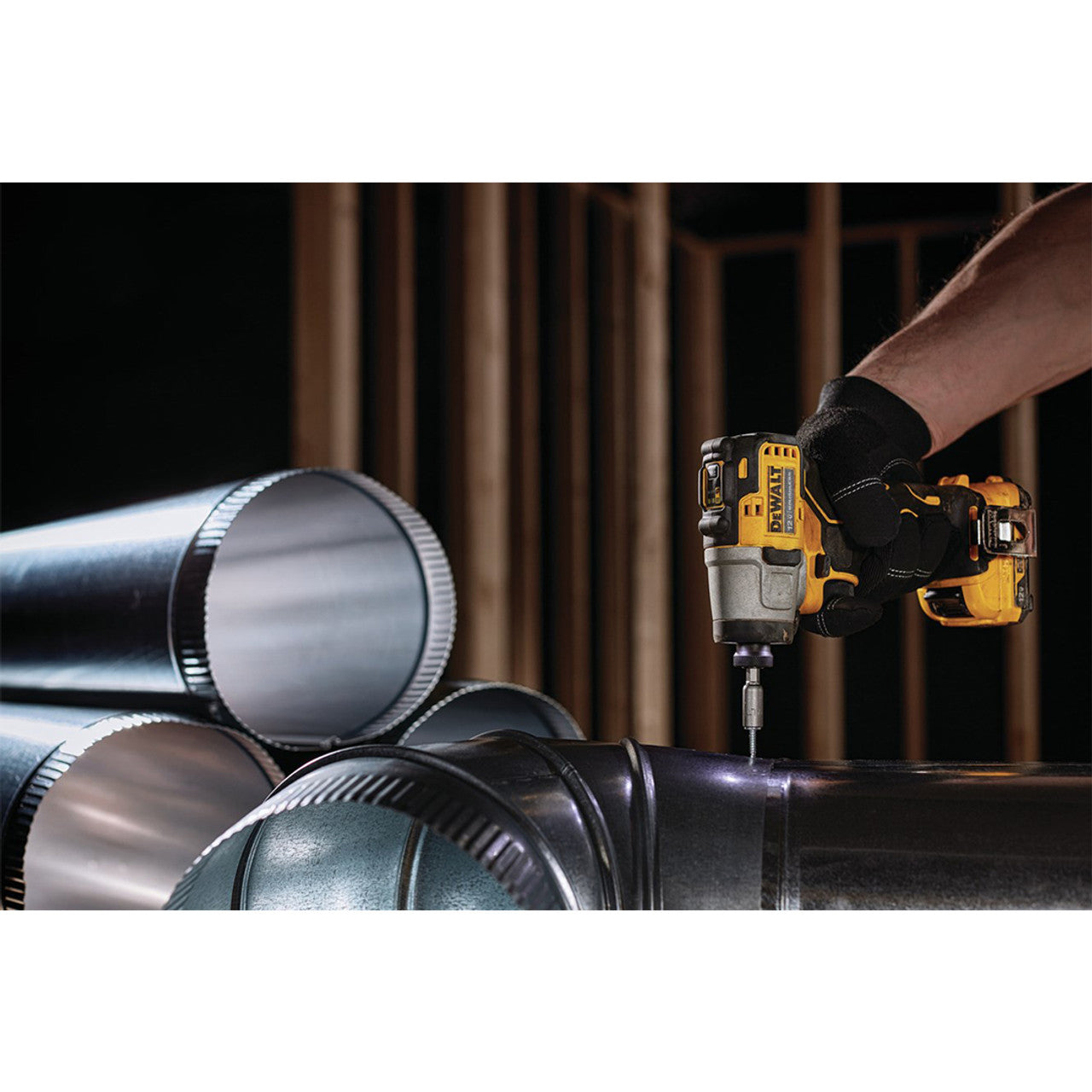 DEWALT DEW-DCF801F2 XTREME 12V MAX Brushless 1/4in Cordless Impact Driver 2x 2.0Ah Kit