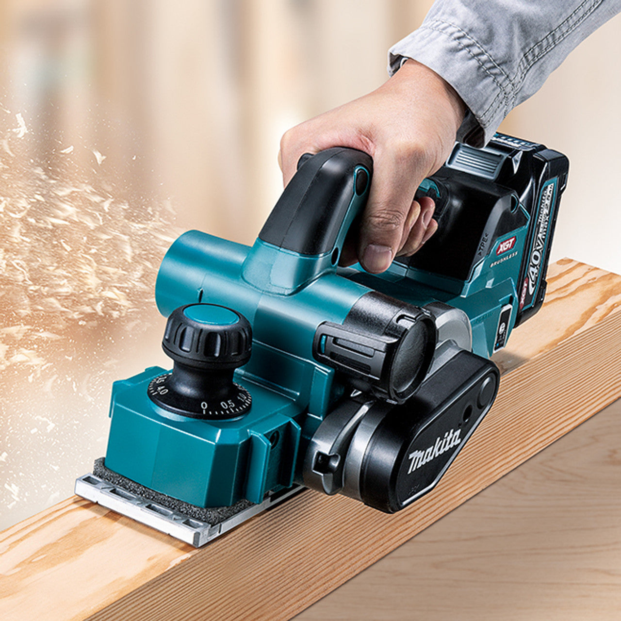 Makita MAK-KP001GZ 40V MAX XGT Cordless 3-1/4in Planer (Bare Tool)