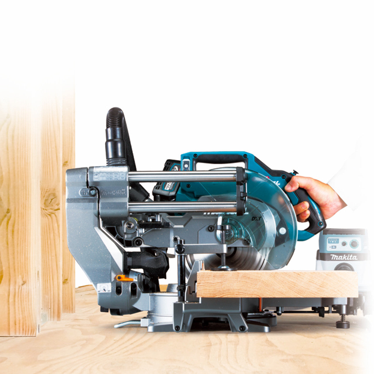 Makita MAK-LS002GZ 40V MAX XGT Cordless 8-1/2in Mitre Saw