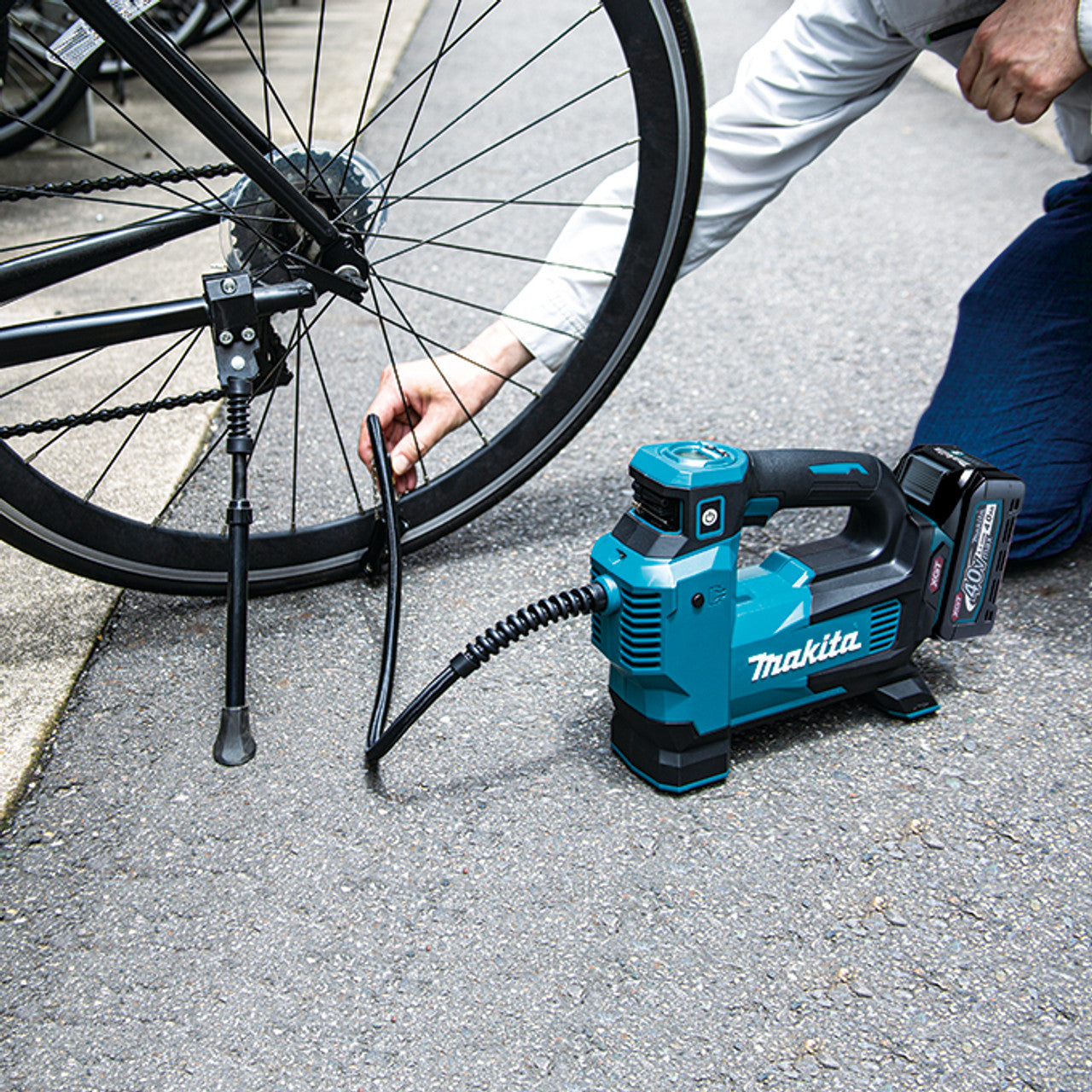 Makita MAK-MP001GZ 40V MAX XGT Li-Ion Cordless Inflator Bare Tool