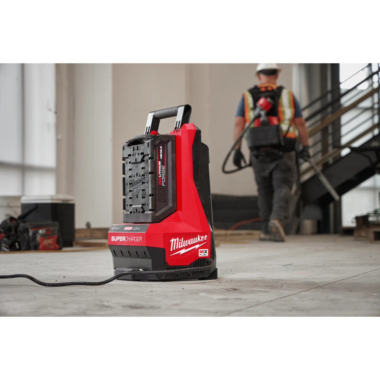 Milwaukee MIL-MXFSC-1HD12 MX FUEL REDLITHIUM Forge Hd12.0 Battery/super Charger Kit