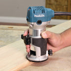 Makita MAK-RT0701C Trim Router Kit (1/4in Collet)