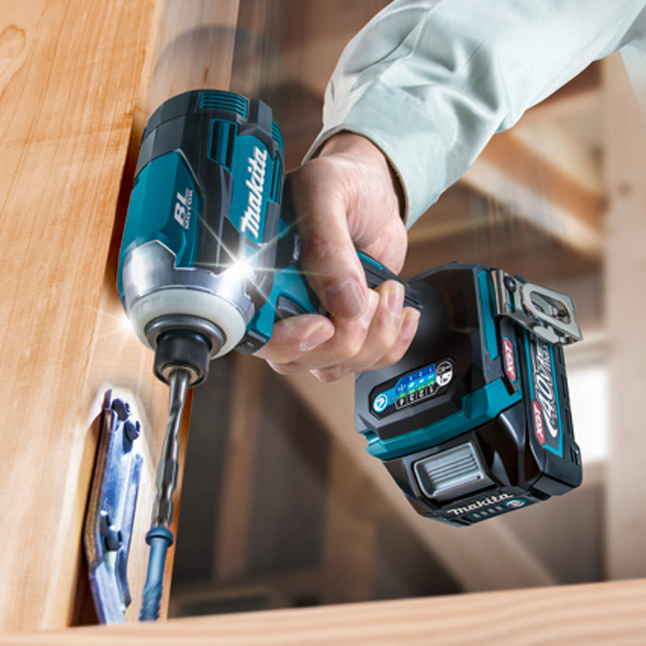 Makita MAK-TD001GZ XGT 40V MAX Li-Ion Brushless 1/4in Impact Driver