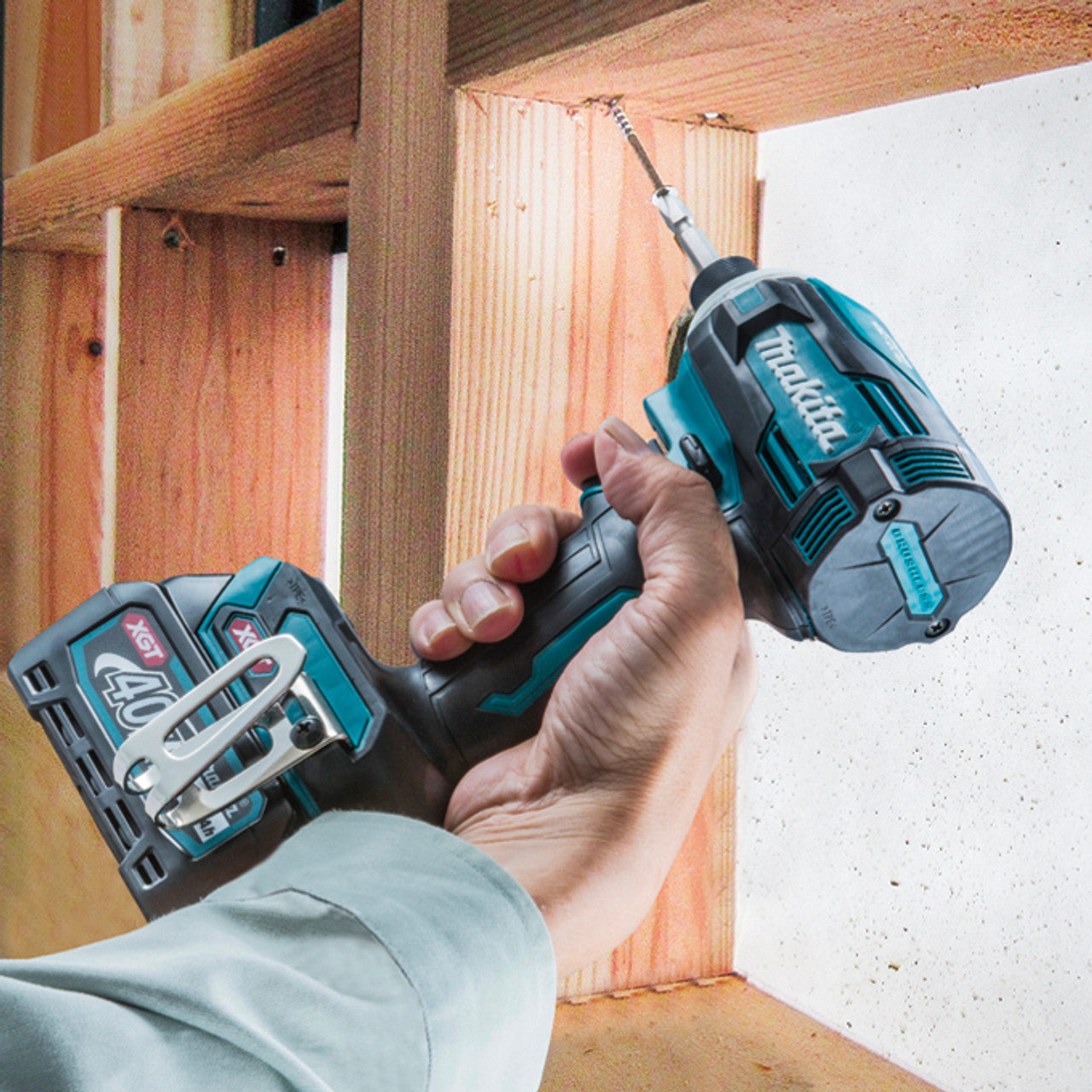 Makita MAK-TD001GZ XGT 40V MAX Li-Ion Brushless 1/4in Impact Driver