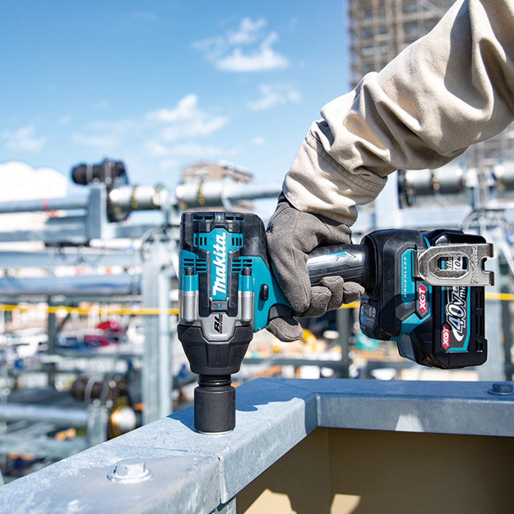 Makita MAK-TW008GZ 40V MAX XGT 1/2in Mid-Torque Impact Wrench with Detent Pin Bare Tool
