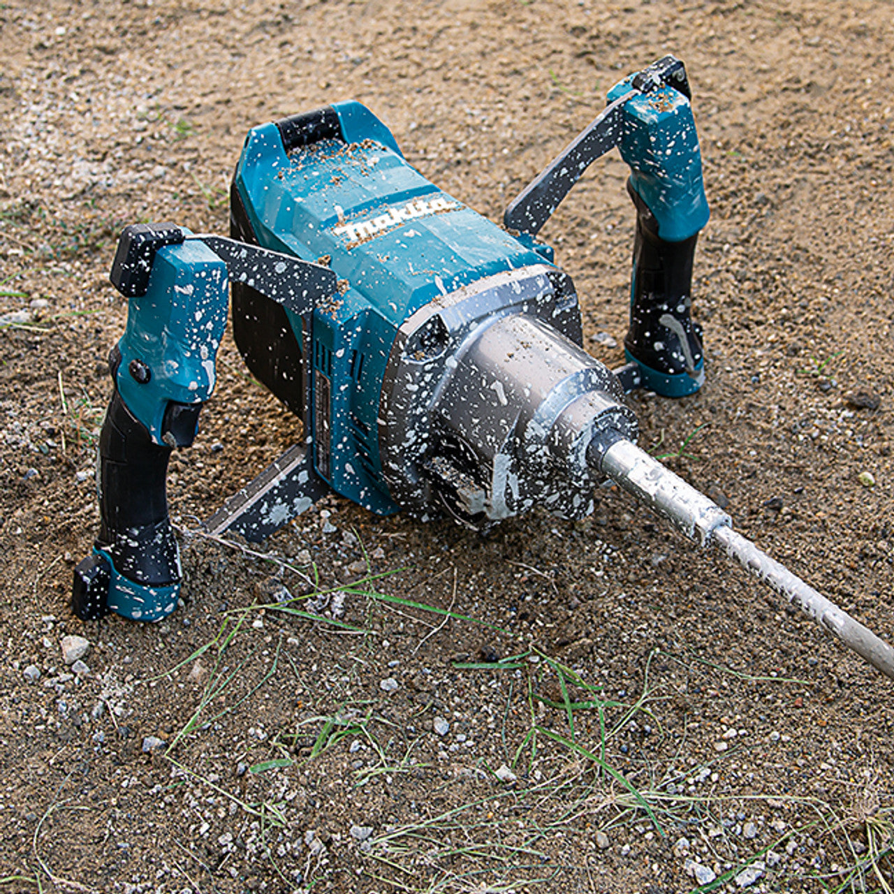 Makita MAK-UT002GZ 40V MAX XGT Mixer (Bare Tool)