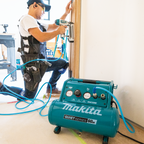 Makita MAK-MAC320Q Quiet Series 1-1/2 HP, 3 Gallon, Oil-Free, Electric Air Compressor