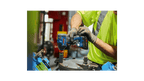 Bosch BOS-GDX18V-1860CB25 18V Connected-Ready Two-In-One 1/4 in and 1/2 in Bit/Socket Impact Driver/Wrench Kit with (2) CORE18V 4.0 Ah Compact Batteries and (1) Connectivity Module