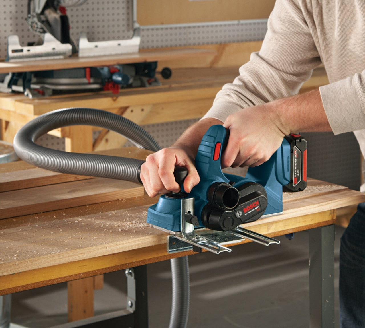 Bosch BOS-PLH181B 18 V 3-1/4in. Planer - Bare Tool