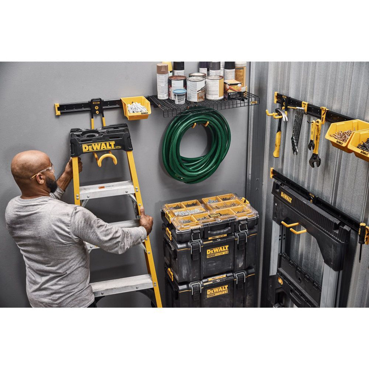 DEWALT DEW-DWST82812 24in Wire Shelf