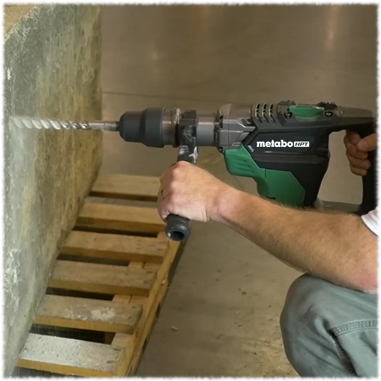 Metabo HPT HPT-DH40MCM 1-9/16in SDS Max Rotary Hammer